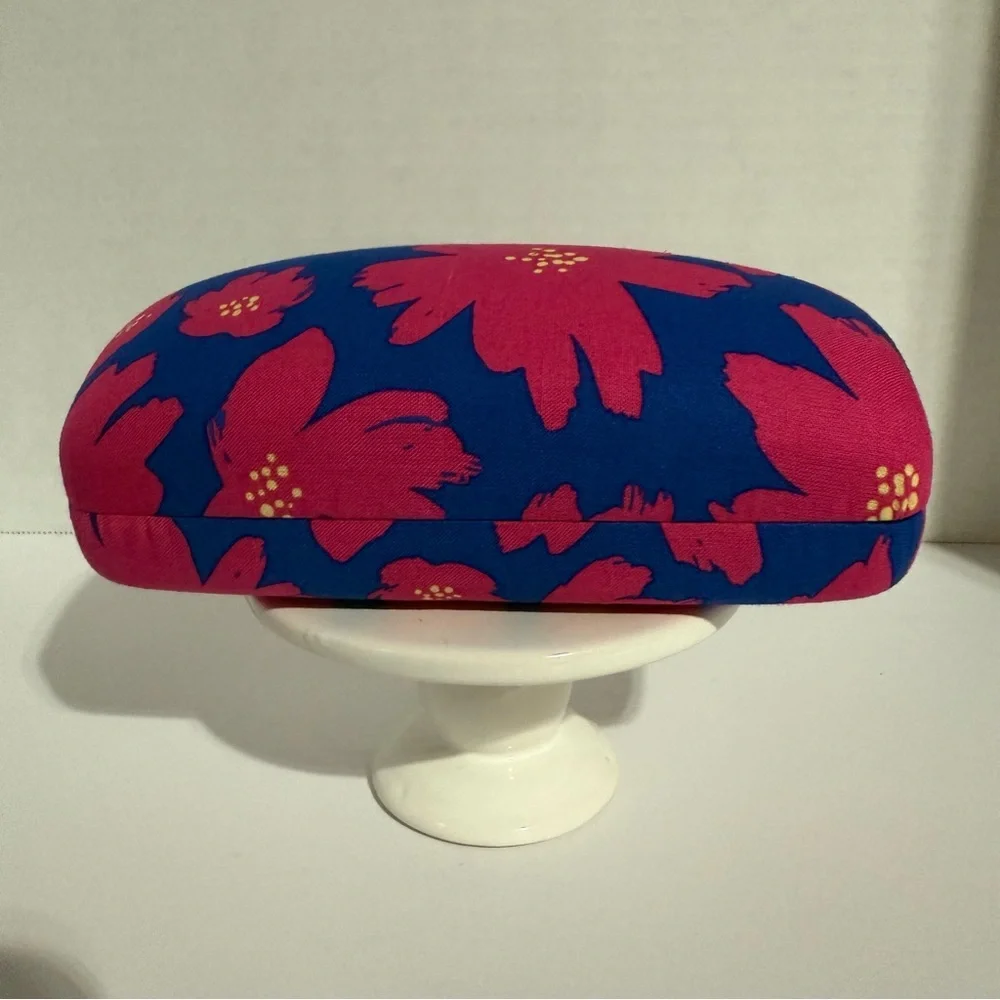 Vera Bradley Floral Blue and Pink Women's Accessory Case